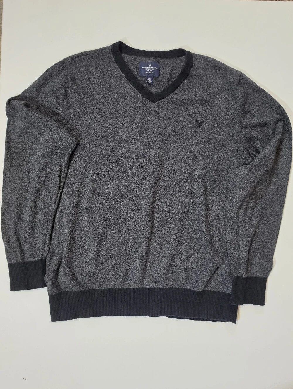 American Eagle Sweater Mens Large Grey Black Logo Classic Fit Fall Streetwear